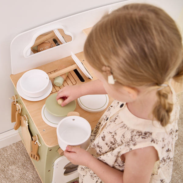 Play Kitchen Set