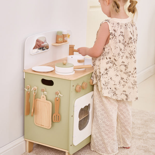 Play Kitchen Set